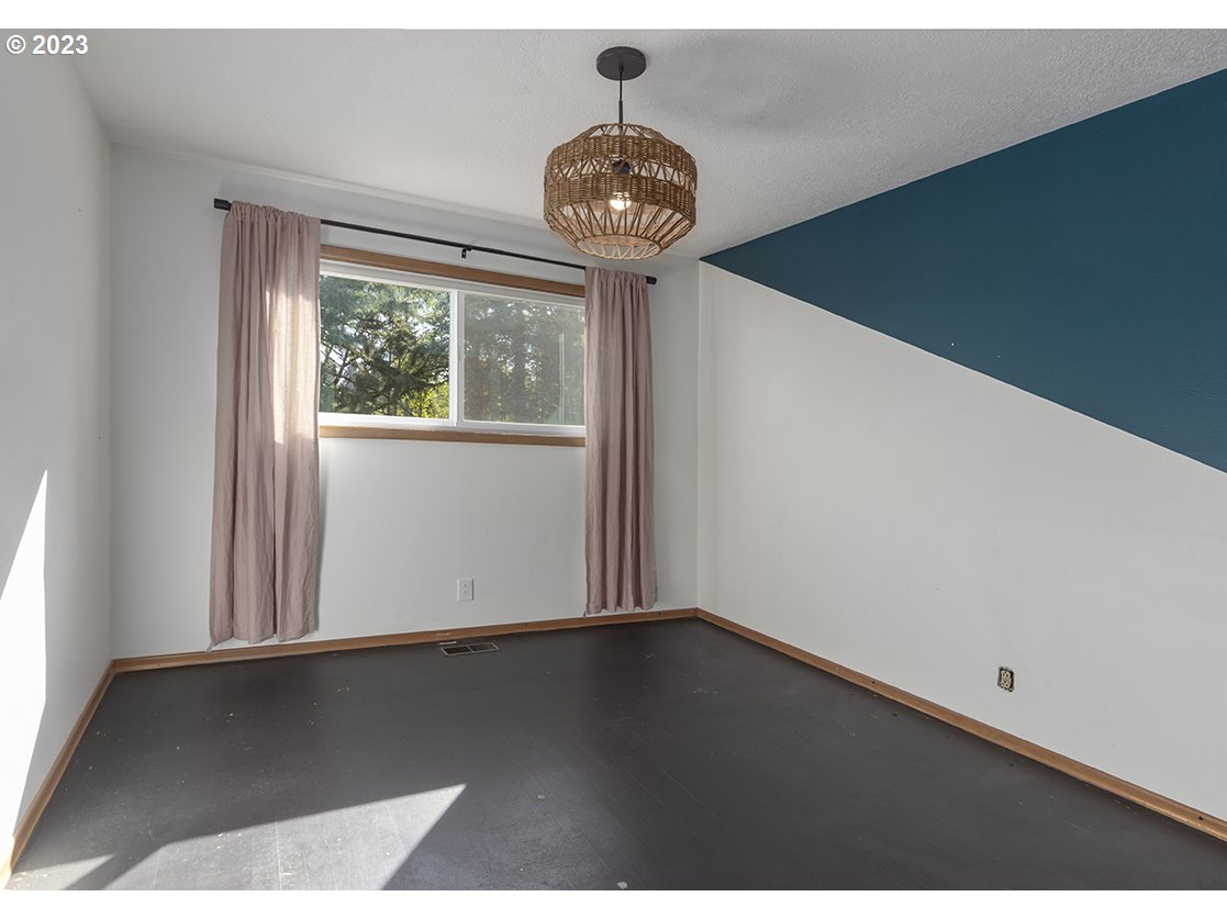 33056 Northwest Sandberg Road Scappoose, OR 97056 - Photo 13 of 34 Bedroom
