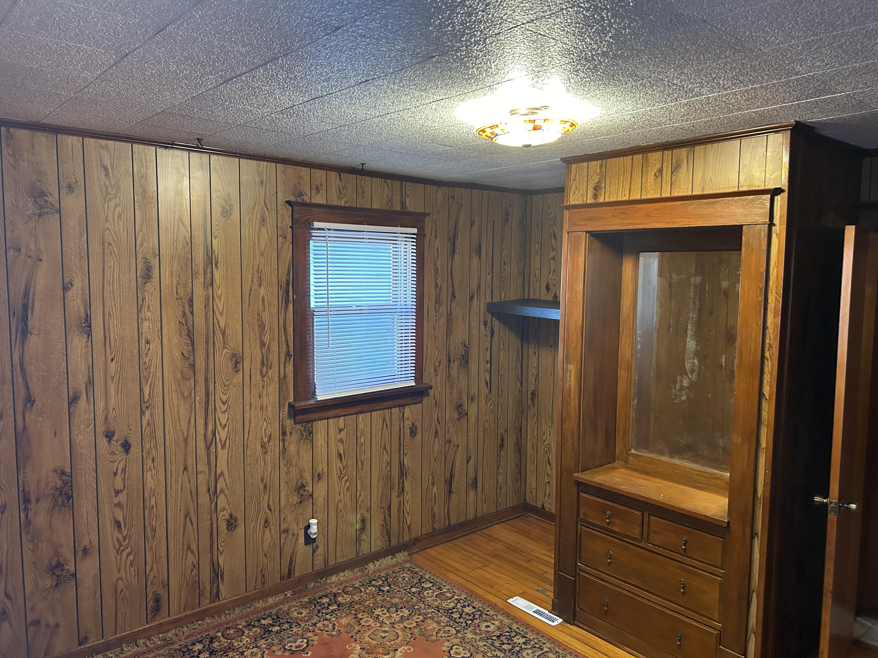 2922 West Mitchell Street Milwaukee, WI 53215 - Photo 13 of 28 Bedroom 2