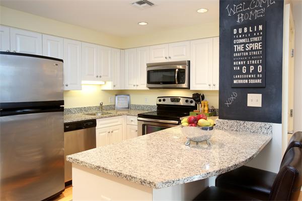 1387 Washington Street, Unit 302 Boston, MA 02118 - Photo 2 of 6