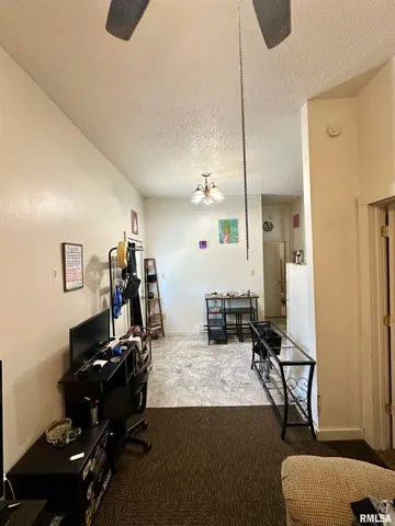 $69,900 | 311 Main Street, Meredosia, IL 62665