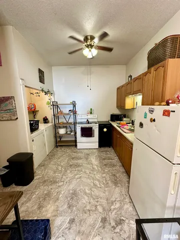 $69,900 | 311 Main Street, Meredosia, IL 62665