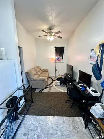 $69,900 | 311 Main Street, Meredosia, IL 62665