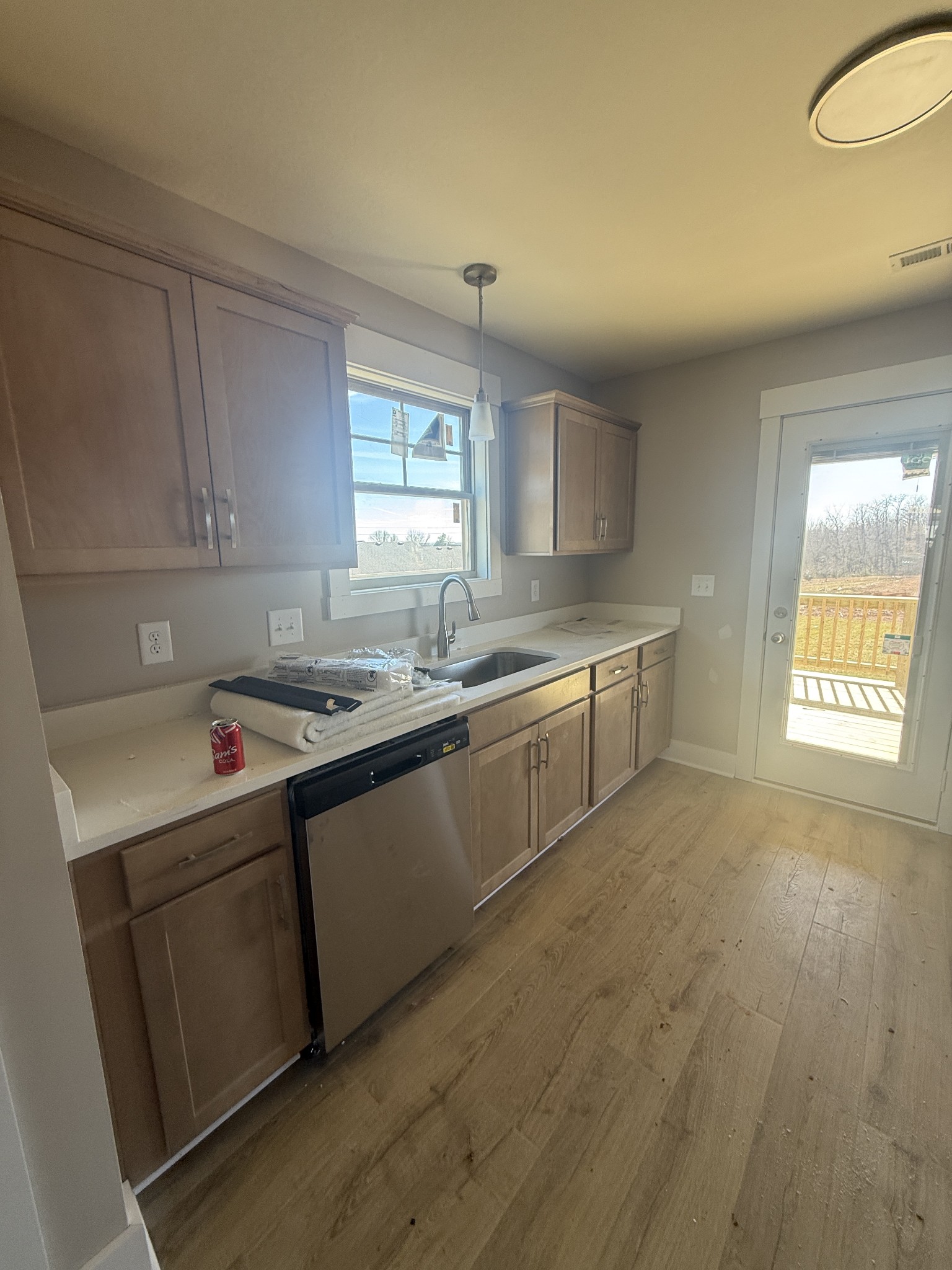 21 Echo Ridge Oak Grove, KY 42240 - Photo 47 of 51 a kitchen that has a sink and a stove in it