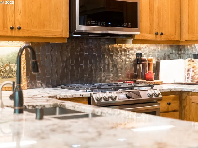 $472,500 | 12800 Northeast Salmon Creek Avenue, Unit 119, Vancouver, WA 98686