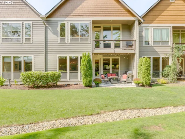 $472,500 | 12800 Northeast Salmon Creek Avenue, Unit 119, Vancouver, WA 98686