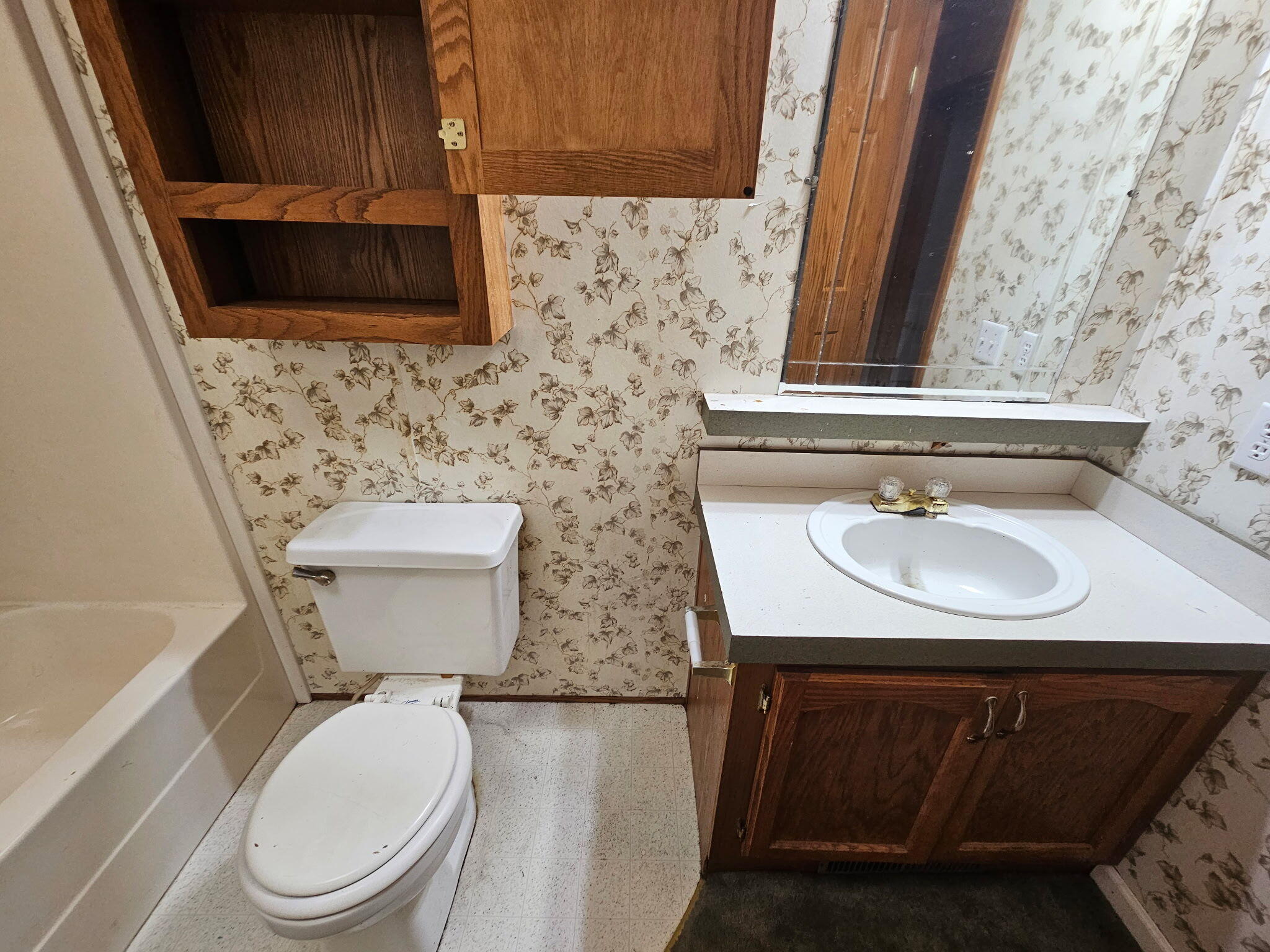 225 Popps Road Mio, MI 48647 - Photo 27 of 28 IMG_20250922_213730 (9)