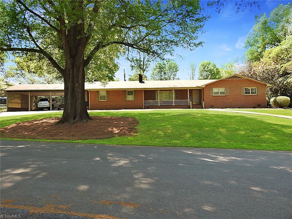 106 Bon Aire Road Elkin, NC 28621 - Photo 1 of 24 Gallery Image 1