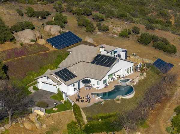 $1,399,000 | 2136 Camino Christina, Alpine, CA 91901