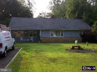 525 Cushmore Road Southampton, PA 18966 - Photo 1 of 4 Gallery Image 1