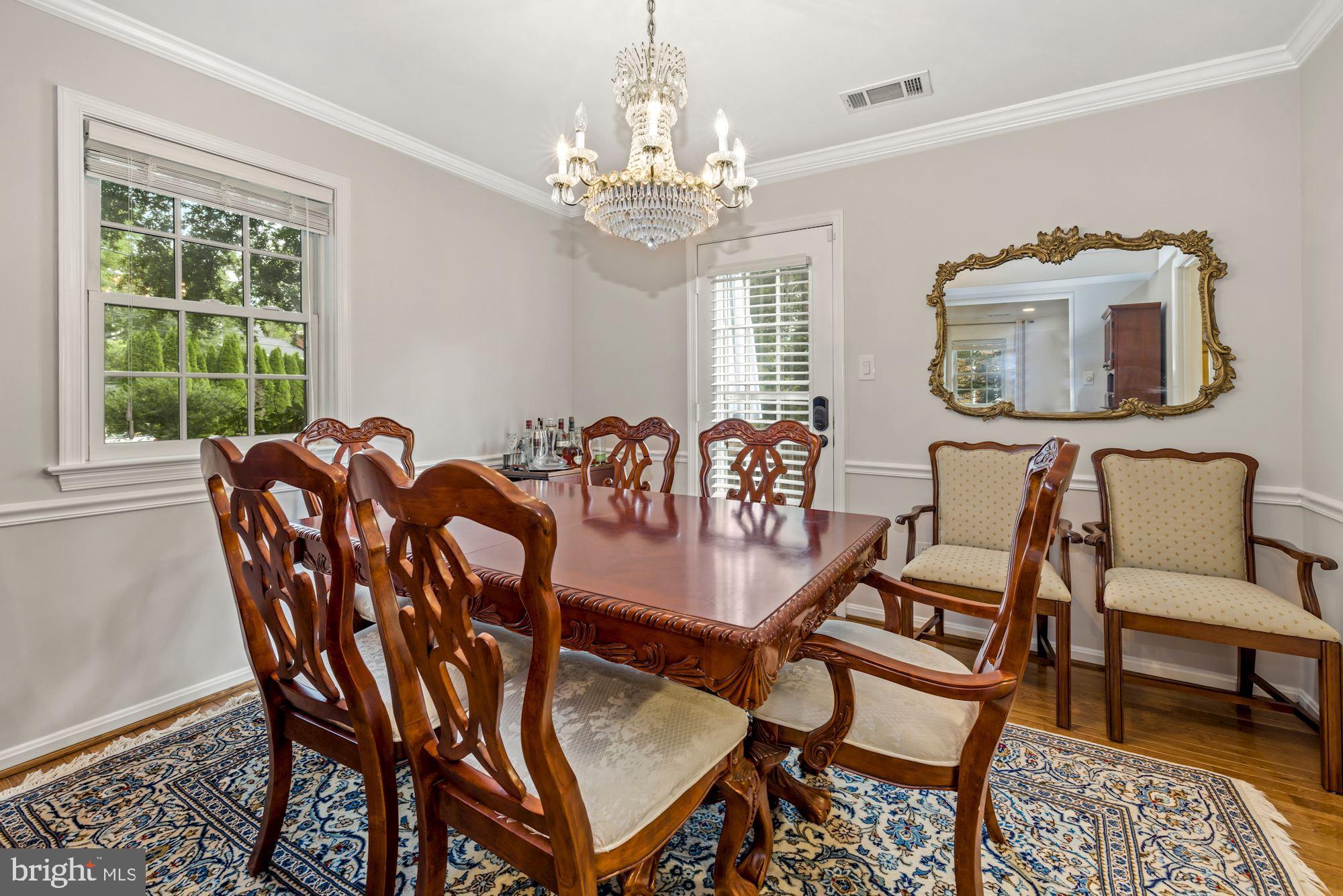 6665 Fairfax Road, Unit 92 Chevy Chase, MD 20815 - Photo 8 of 29 Dining Room