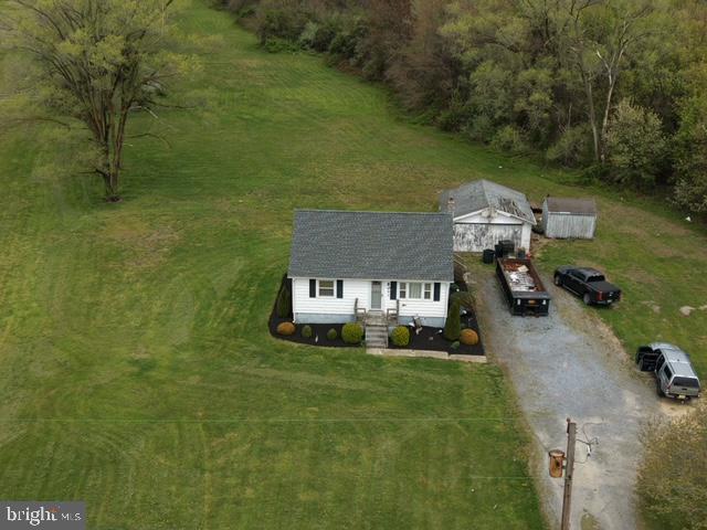 492 Highway 40 Elmer, NJ 08318 - Photo 1 of 30 a view of a lake with a yard