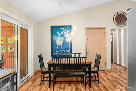 $955,000 | 11837 Venice Loop Northeast, Bainbridge Island, WA 98110