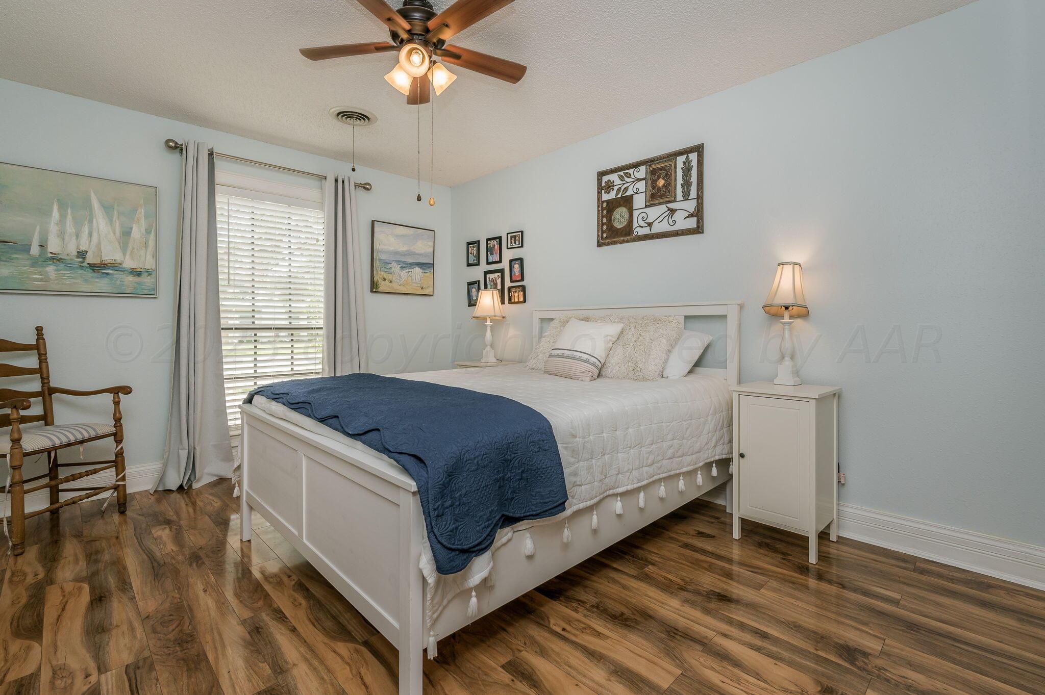 6112 Belpree Road Amarillo, TX 79106 - Photo 14 of 20 2nd Bedroom
