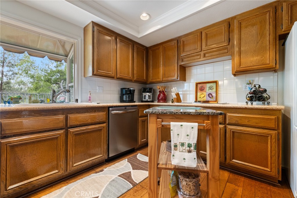 1081 Oak Canyon Way Brea, CA 92821 - Photo 14 of 47