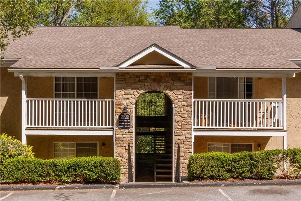 $225,000 | 3005 Seven Pines Lane, Unit 201, Atlanta, GA 30339