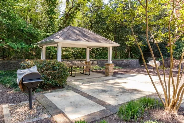 $225,000 | 3005 Seven Pines Lane, Unit 201, Atlanta, GA 30339