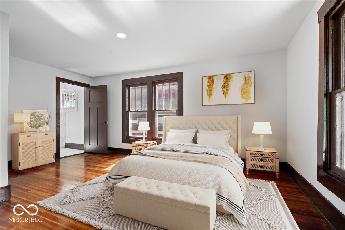 321 North Kenmore Road Indianapolis, IN 46219 - Photo 19 of 39