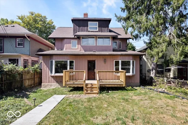 $349,900 | 321 North Kenmore Road, Indianapolis, IN 46219