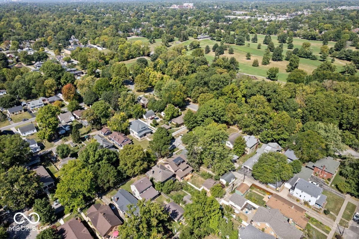 321 North Kenmore Road Indianapolis, IN 46219 - Photo 38 of 39