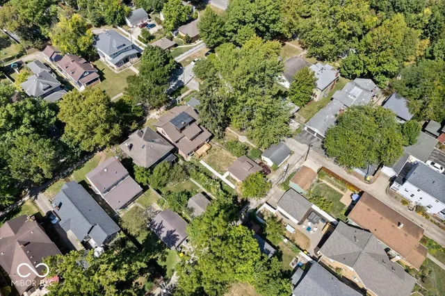 $349,900 | 321 North Kenmore Road, Indianapolis, IN 46219