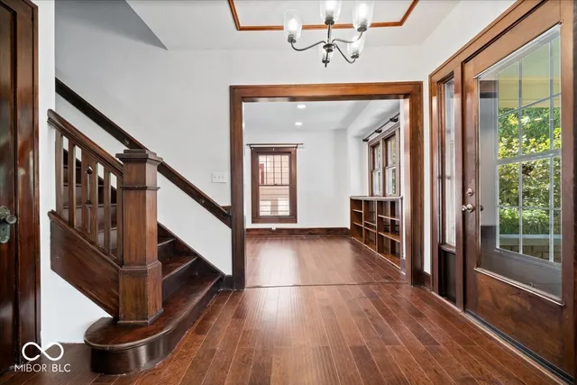 $349,900 | 321 North Kenmore Road, Indianapolis, IN 46219