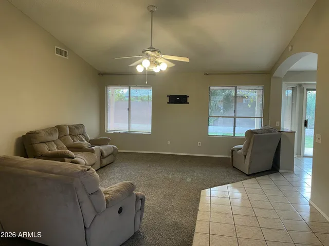 $1,950 | 8509 West Colter Street, Glendale, AZ 85305
