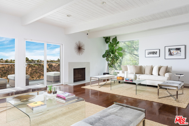2001 Stradella Road Los Angeles, CA 90077 - Photo 1 of 16