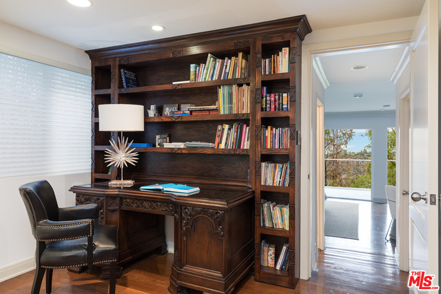 2001 Stradella Road Los Angeles, CA 90077 - Photo 10 of 16