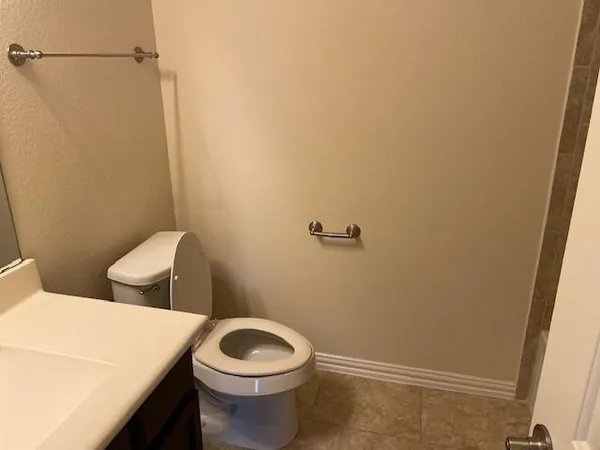 $2,195 | 10004 Epic Knoll Drive, Austin, TX 78747