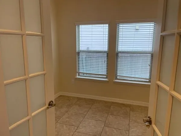 $2,195 | 10004 Epic Knoll Drive, Austin, TX 78747