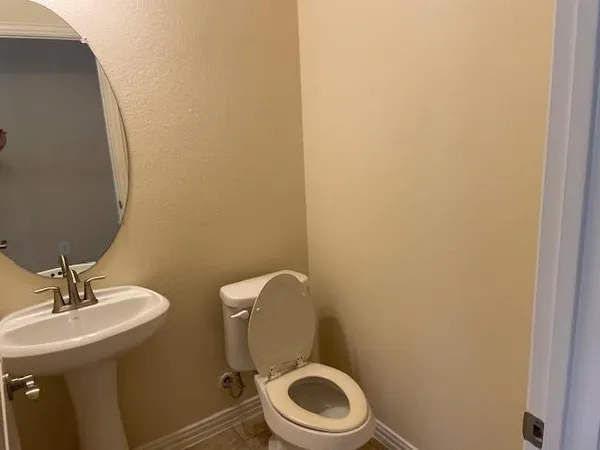 $2,195 | 10004 Epic Knoll Drive, Austin, TX 78747