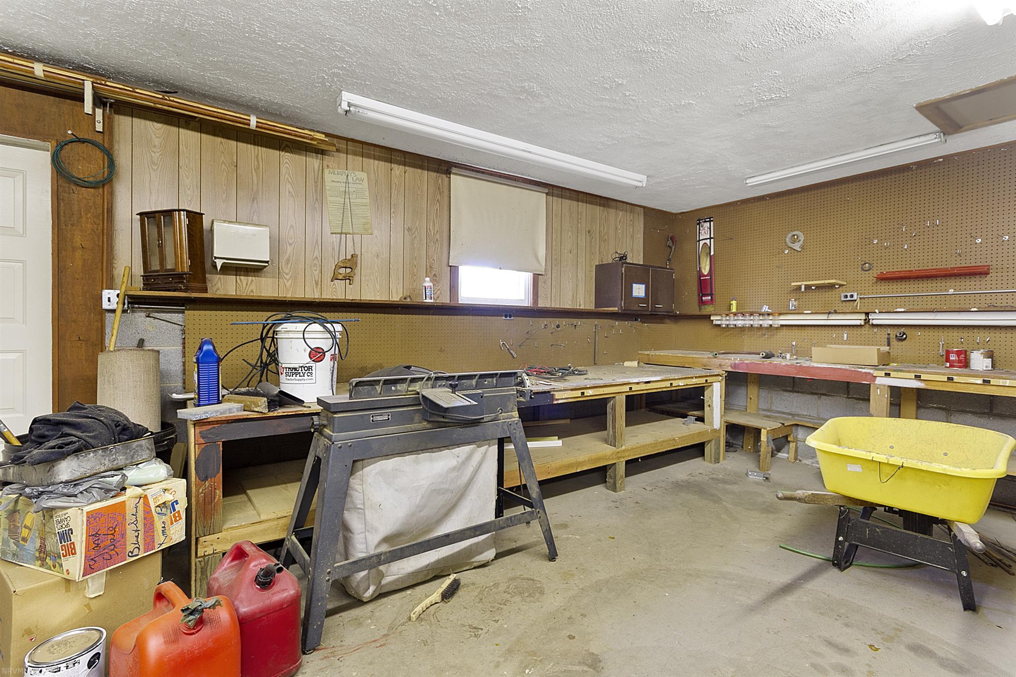 1712 Newbern Road Pulaski, VA 24301 - Photo 56 of 72 Gallery Image 56
