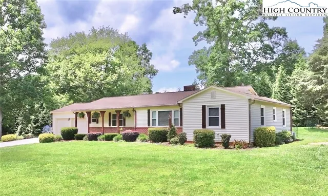 $398,000 | 4897 Calico Road, Lenoir, NC 28645