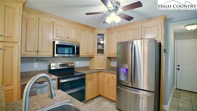 $398,000 | 4897 Calico Road, Lenoir, NC 28645