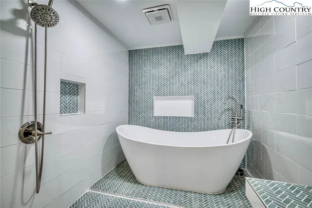 $398,000 | 4897 Calico Road, Lenoir, NC 28645