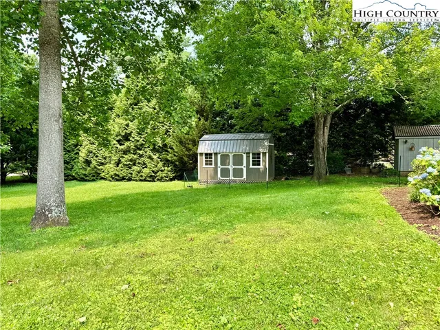 $398,000 | 4897 Calico Road, Lenoir, NC 28645