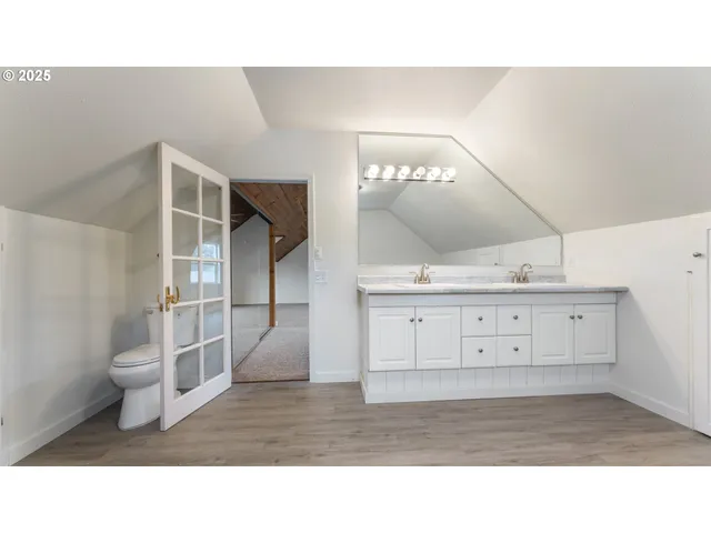 $449,000 | 1735 North Elm Street, Coquille, OR 97423