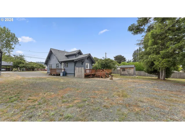 $449,000 | 1735 North Elm Street, Coquille, OR 97423