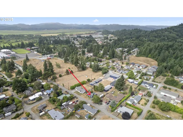 $449,000 | 1735 North Elm Street, Coquille, OR 97423