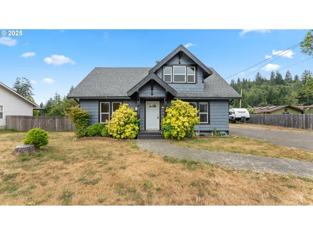 $449,000 | 1735 North Elm Street, Coquille, OR 97423