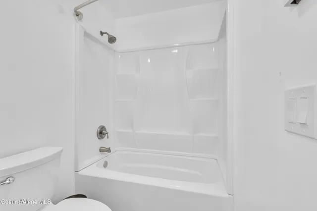 $2,395,000 | 3010 East Rivercrest Drive, Post Falls, ID 83854