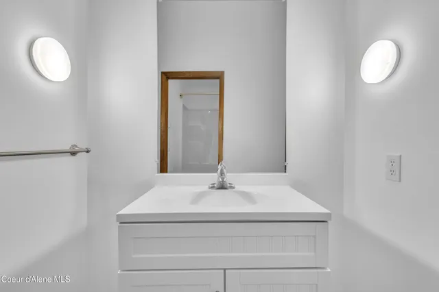 $2,395,000 | 3010 East Rivercrest Drive, Post Falls, ID 83854