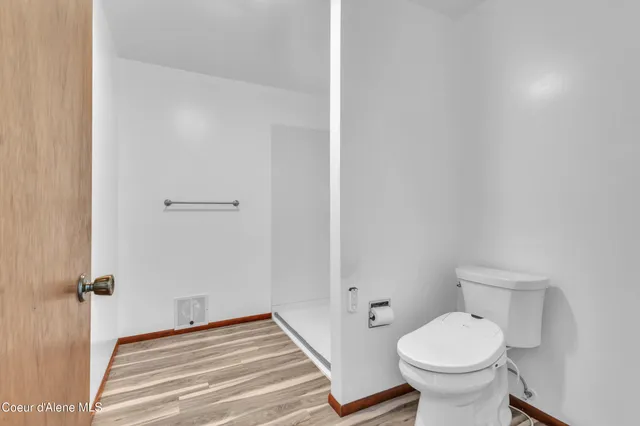 $2,395,000 | 3010 East Rivercrest Drive, Post Falls, ID 83854