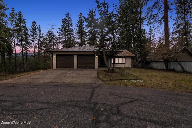 $2,395,000 | 3010 East Rivercrest Drive, Post Falls, ID 83854