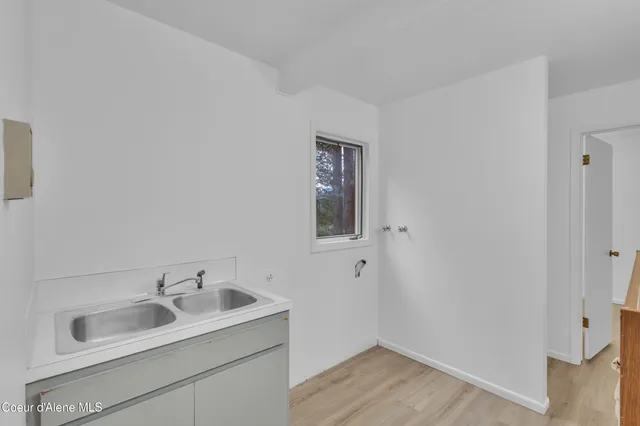 $2,395,000 | 3010 East Rivercrest Drive, Post Falls, ID 83854