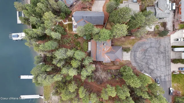 $2,395,000 | 3010 East Rivercrest Drive, Post Falls, ID 83854