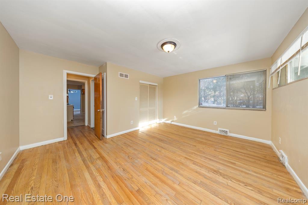 23600 Evergreen Road Southfield, MI 48075 - Photo 16 of 40 Gallery Image 16
