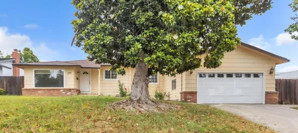 $599,000 | 5274 Heritage Drive, Carmichael, CA 95608