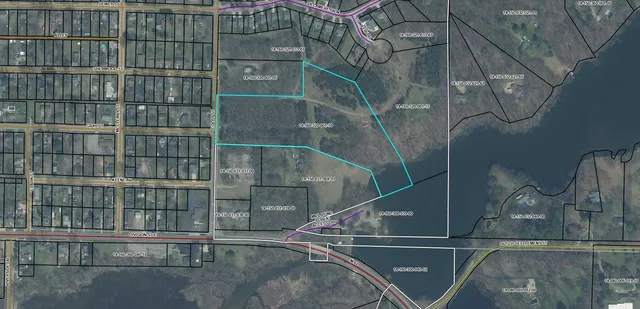 $219,900 | 55901 Colby Street, Dowagiac, MI 49047