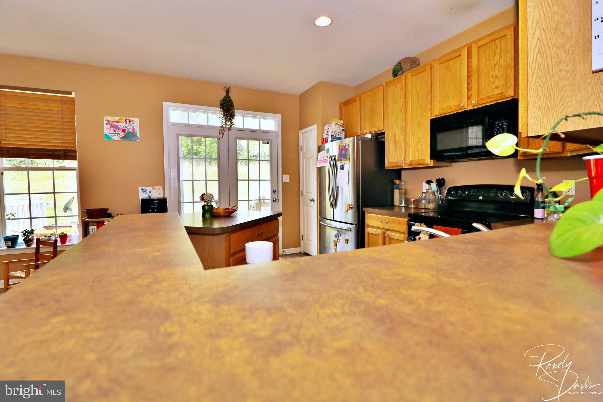 55 Riparian Lane Ranson, WV 25438 - Photo 16 of 42 Kitchen